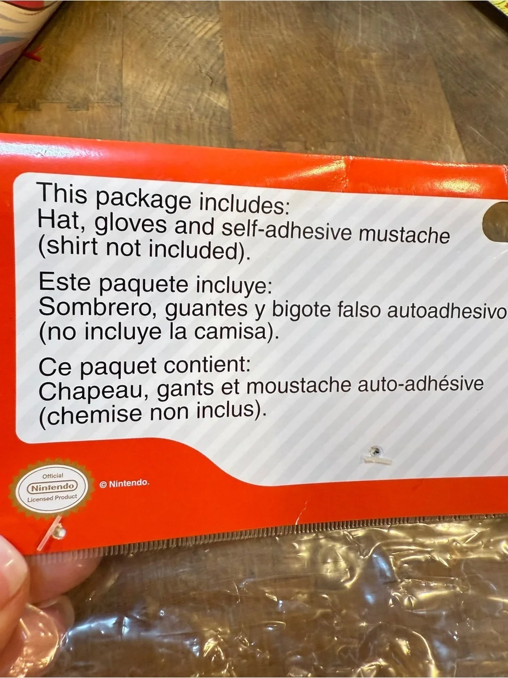 Nintendo Super Mario Accessory Costume Kit Glove Hands and Black Mustache NEW
